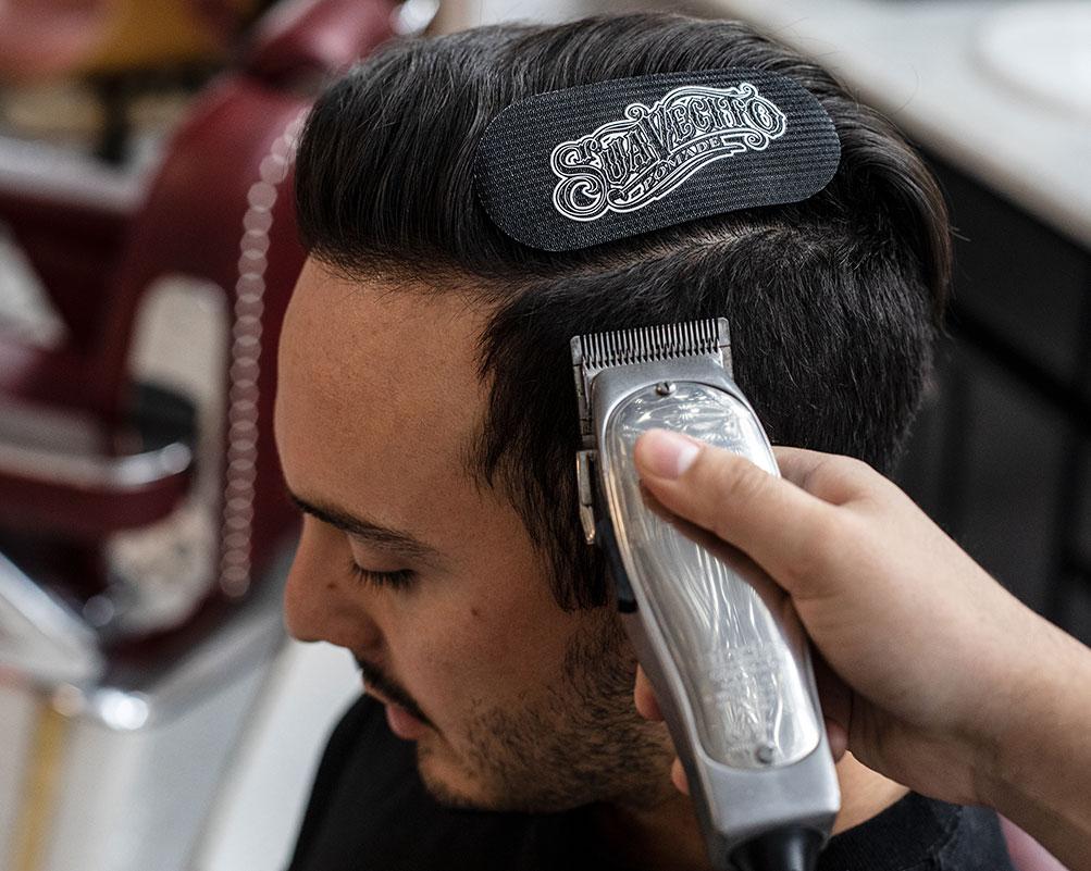 Sujetador de velcro.